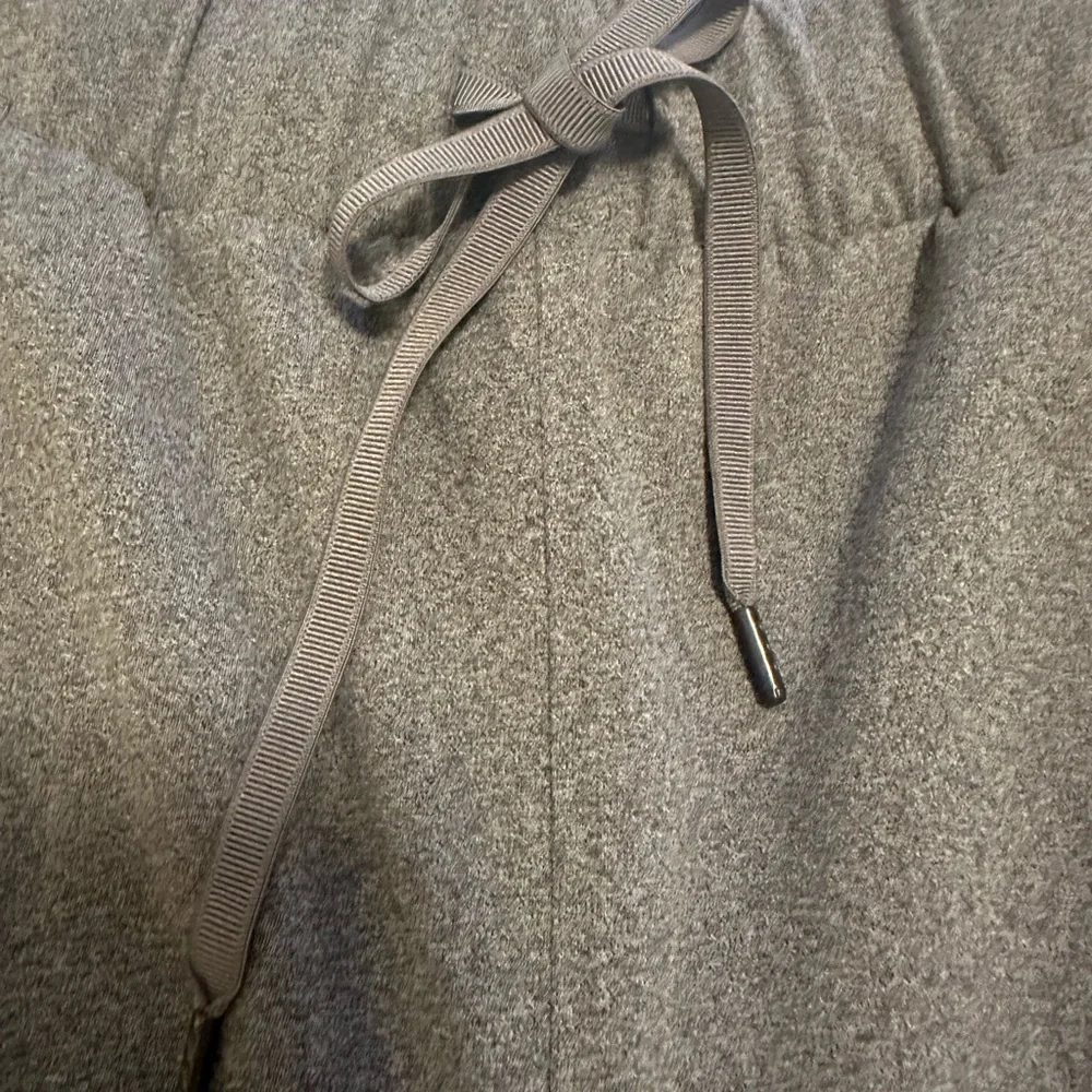 T by Talbots Grey Jogger/Casual Pants - Picture 7 of 13